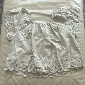 GAP Beige Flowy Top (Size M)